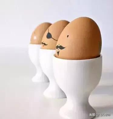 鸡蛋托手工绘画,绘蛋手工简单的
