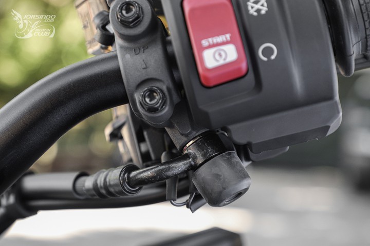 本田cbx1000摩托车试驾,试驾本田CB1000R