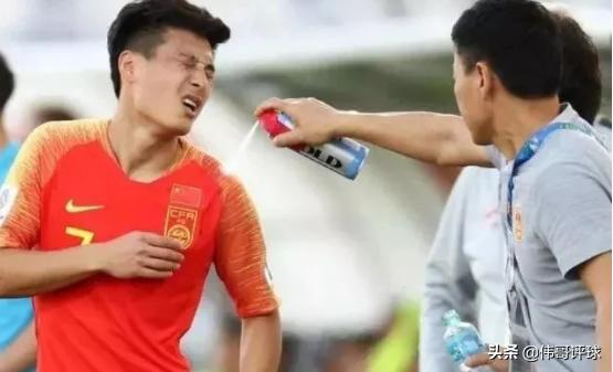 韦世豪谈国内足球环境,中国足球不能没有韦世豪