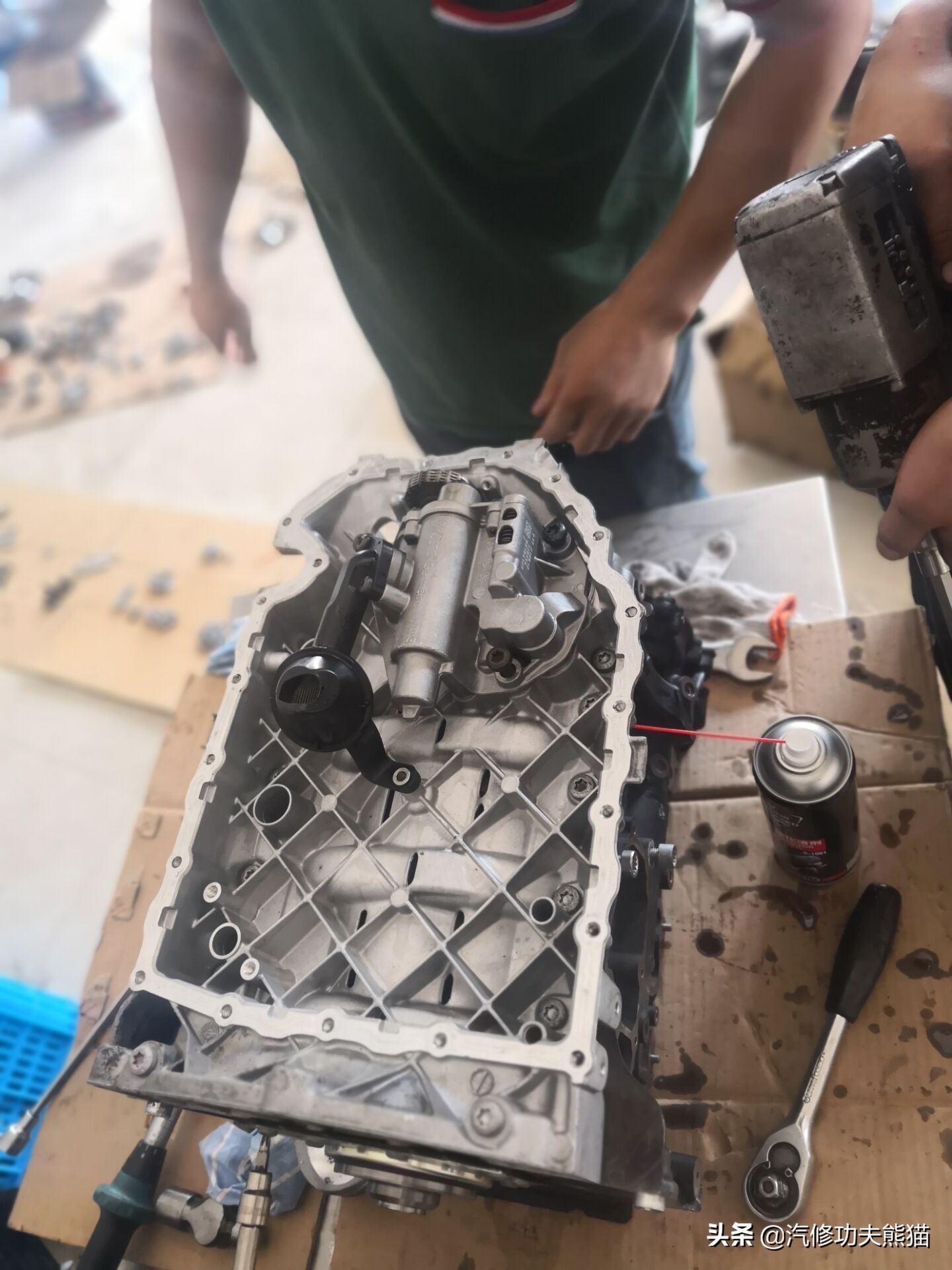 ea8882.0t夏朗烧机油,大众夏朗1.8t烧机油怎么样