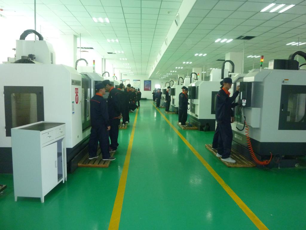 为什么越来越多人放弃数控,为什么现在的年轻人不愿意学数控