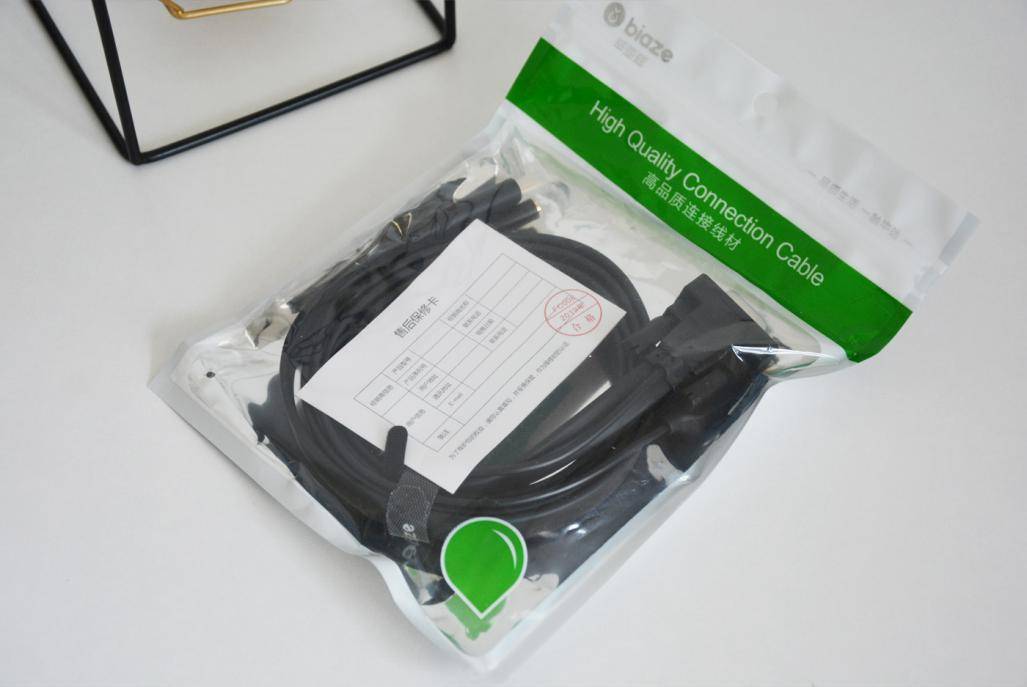 hdmi转换vga延长线,hdmi转换vga与vga转hdmi通用吗