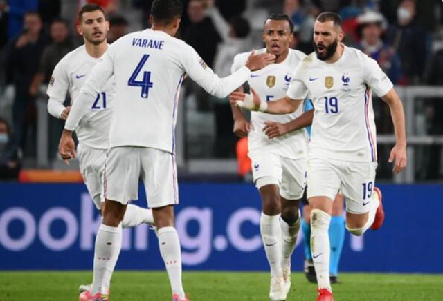 足球0:3大逆转的比赛,这就是奇迹近10年足坛30大绝杀