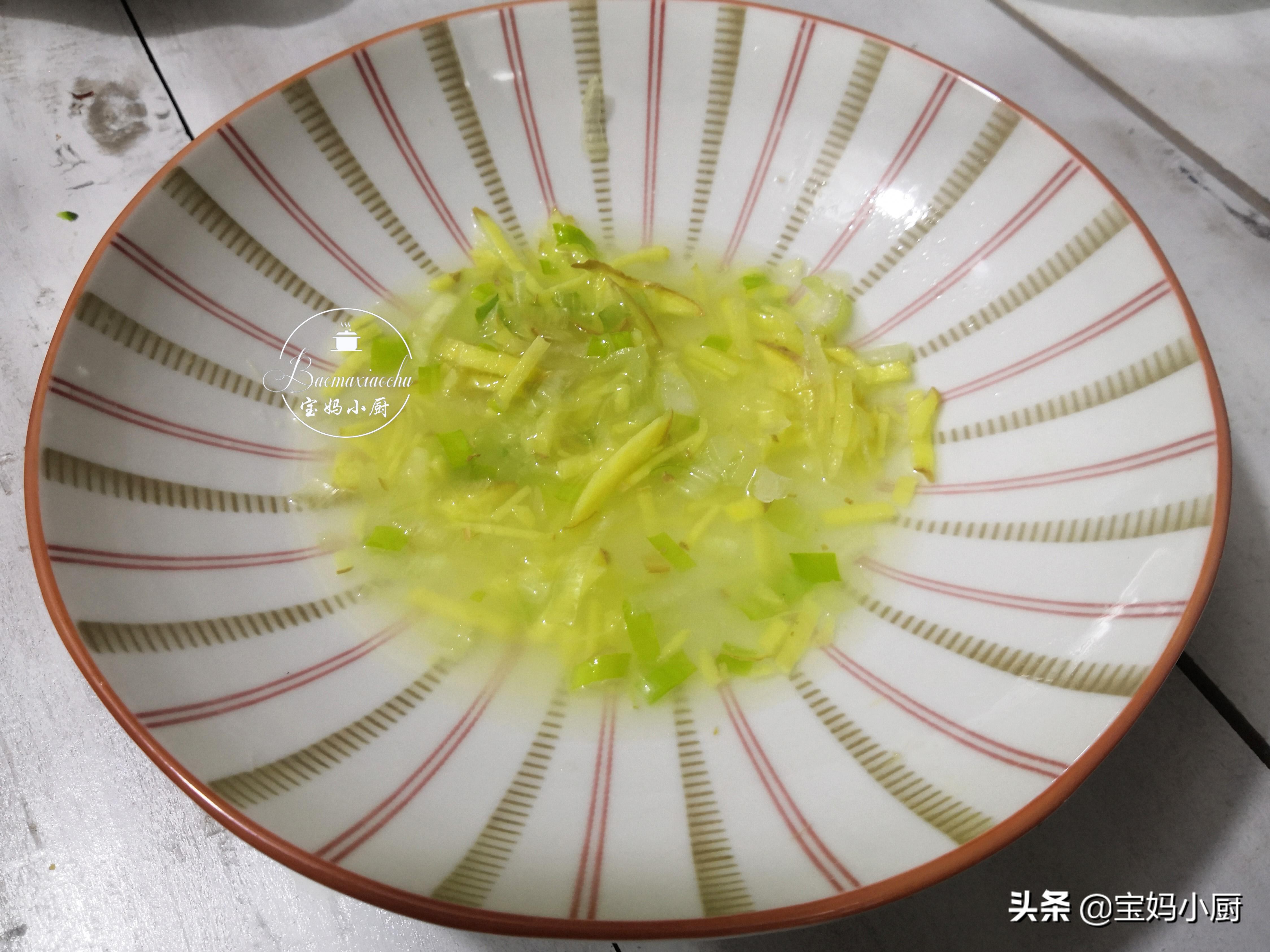 做鱼丸加蛋清和生粉还是打不上劲,鱼丸的制作方法一定要加蛋清吗