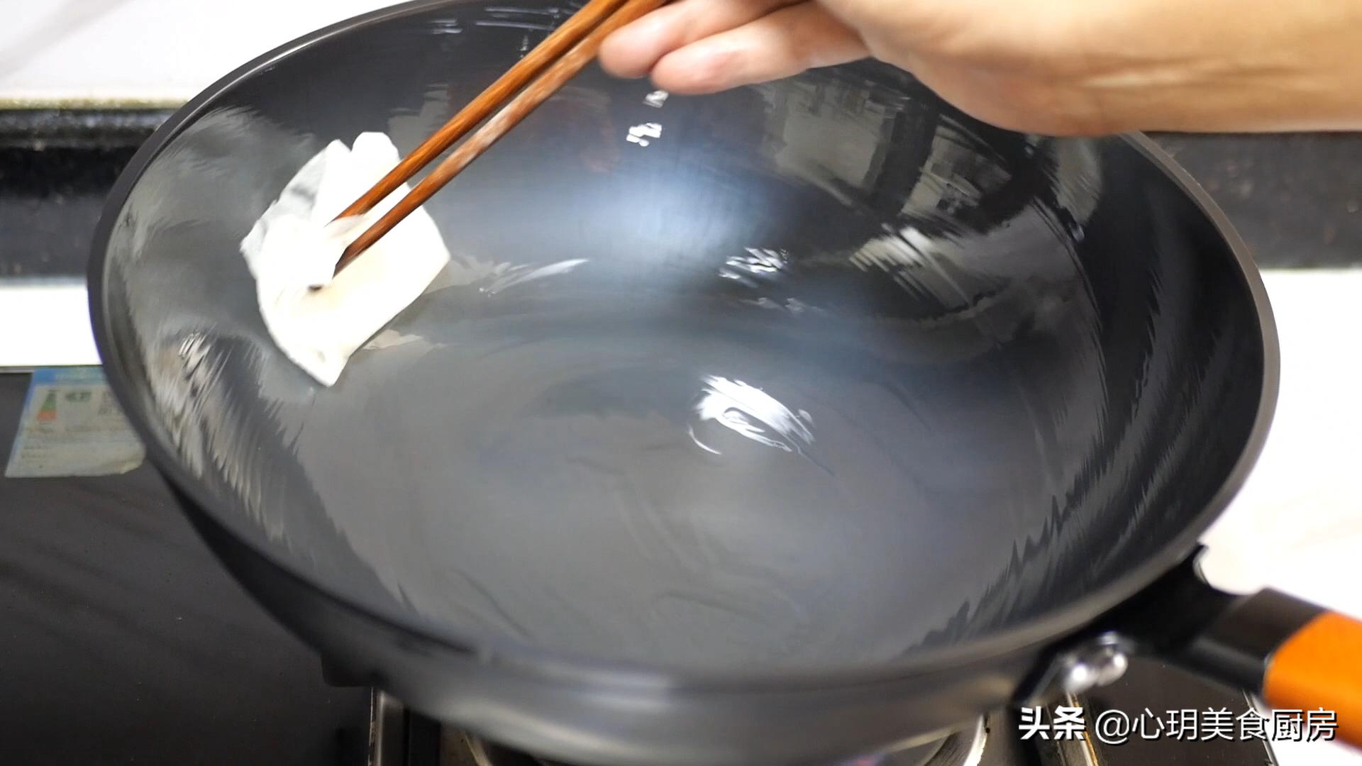 旧铁锅开锅正确方法不粘锅,家用铁锅开锅的正确方法不粘锅