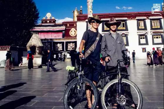 有一种爱叫隔代爱,有一种爱叫爸爸