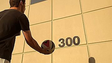 初学者足球点球技巧,五个初学者必会的足球基本技巧