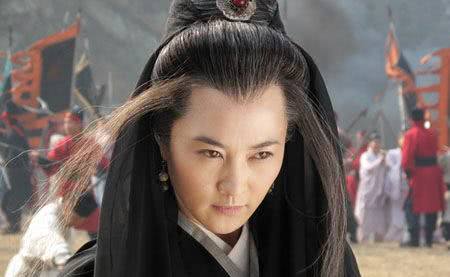 倚天剑和屠龙刀谁造的,倚天剑和屠龙刀特点和区别