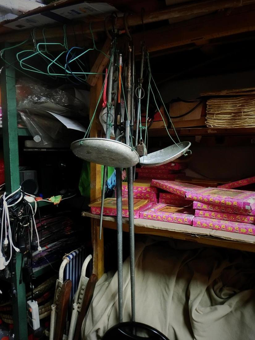 探访北海最老纸扎店，连接阴间的手艺人讲述民间的奇闻异事