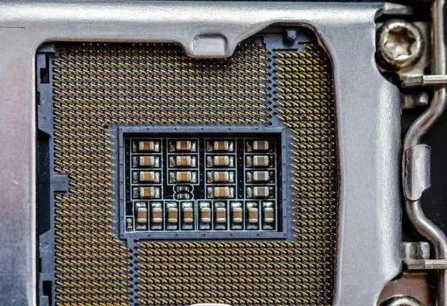 8分钟讲解电容,深度解读电容