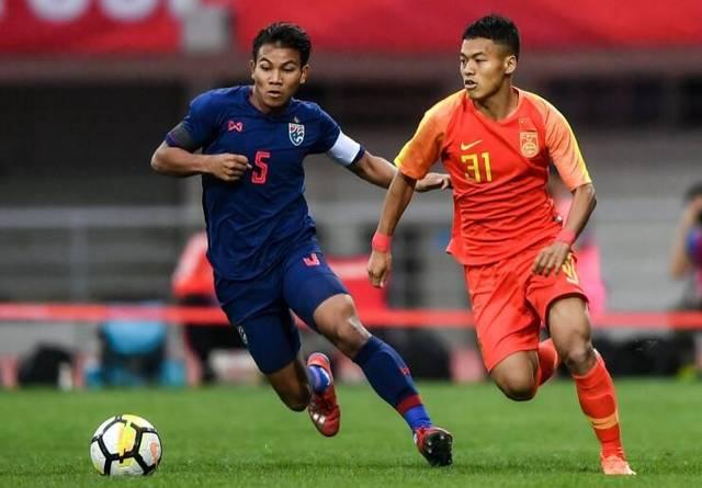 当今足球巨星转会费最高球员,武磊个人资料足球身价