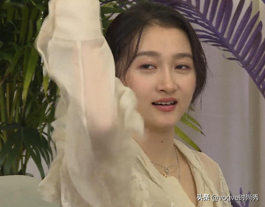 宋亚轩关晓彤跳舞花絮视频,宋亚轩关晓彤跳舞照片