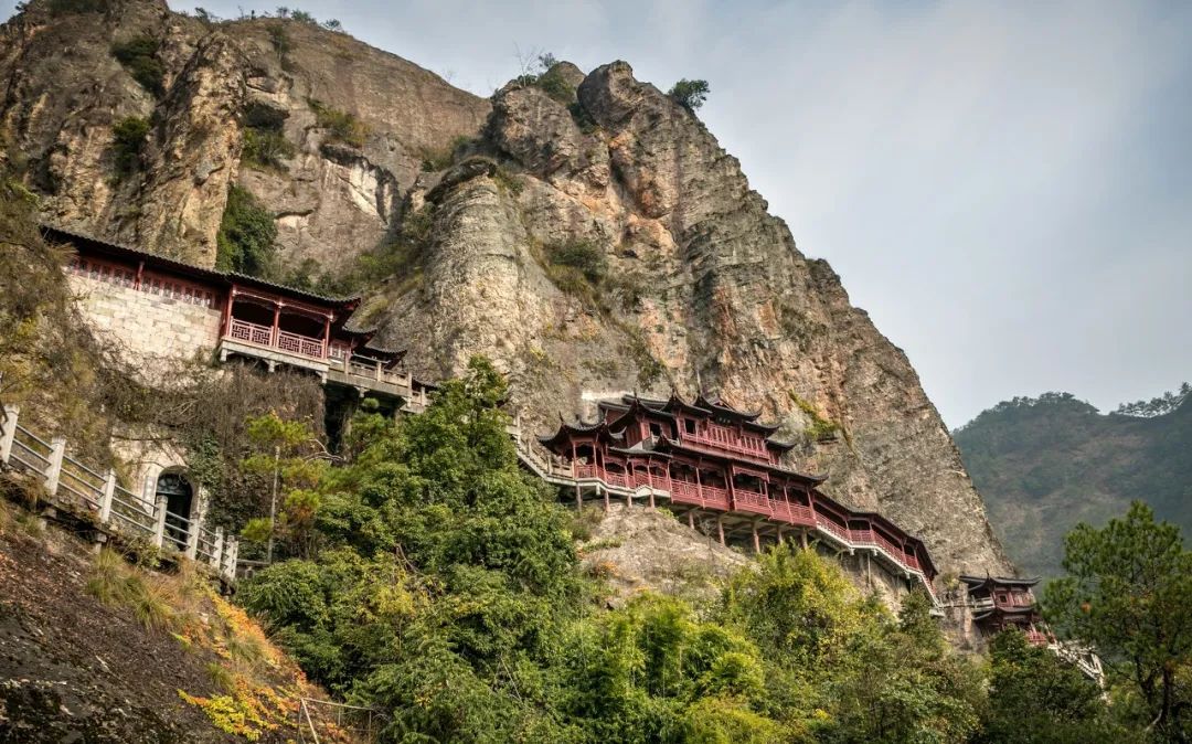 十三座神奇的中国空中古寺,中国这20座令人震撼的古寺