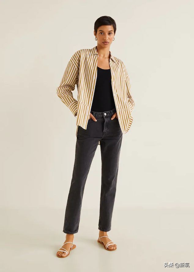 刘雯私服穿露腰装,刘雯的穿搭真的是太时尚了