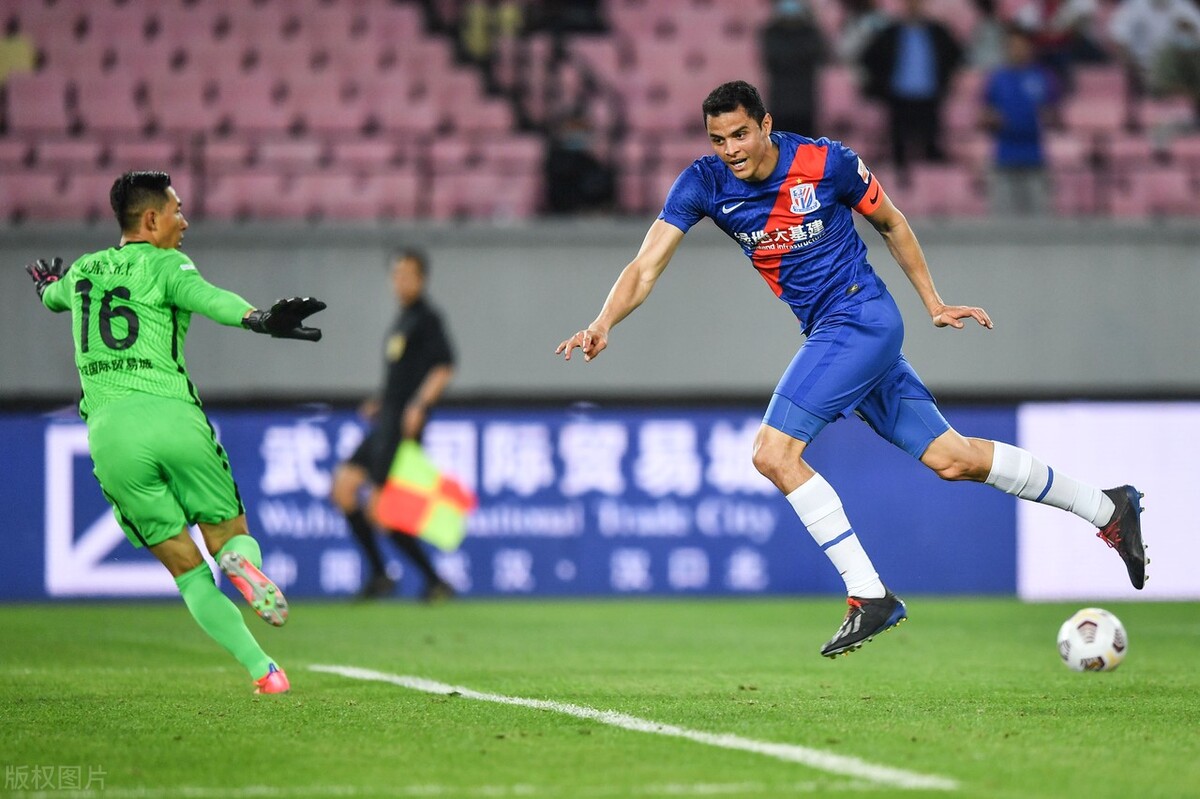 申花河南点球争议,上海申花点球全过程