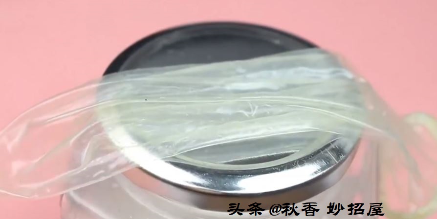 过期避孕套的神奇妙用,你知道多少种呢,来发挥你想象力吧