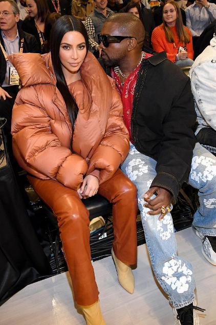 金-卡戴珊的上位史！掀翻希尔顿，戏耍NBA球星，最后榨干坎爷