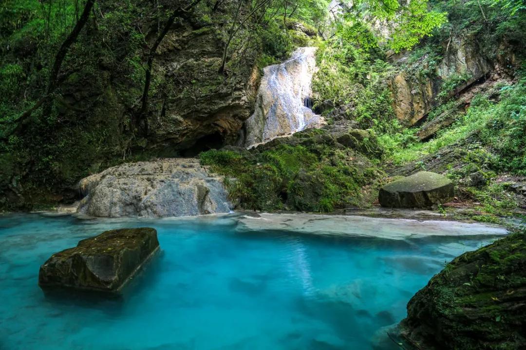 荆门就是荆州吗,荆州是不是就是荆门