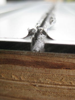 为书房DIY一台简易功放，机箱采用铝塑板自己制作，简约又好声