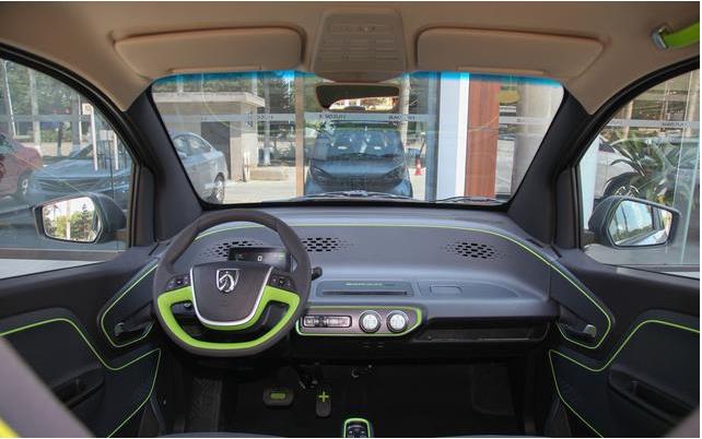 宝骏e100车主690公里真实用车体验,宝骏e100一公里多少电