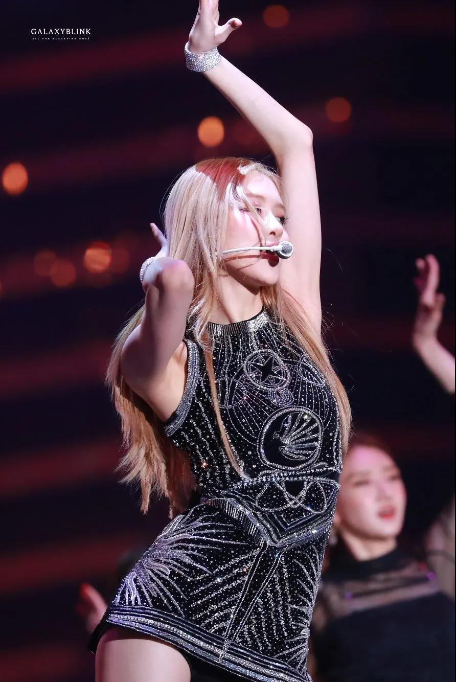 blackpink朴彩英为什么垫底 (blackpink成员朴彩英的稀有照片)