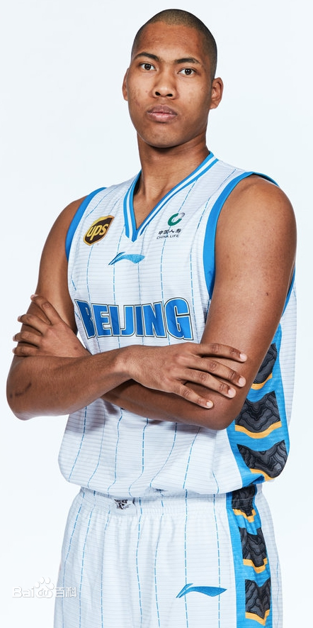 不用嘲笑“法国黑人队”，中国篮球的黑人其实已经出现了