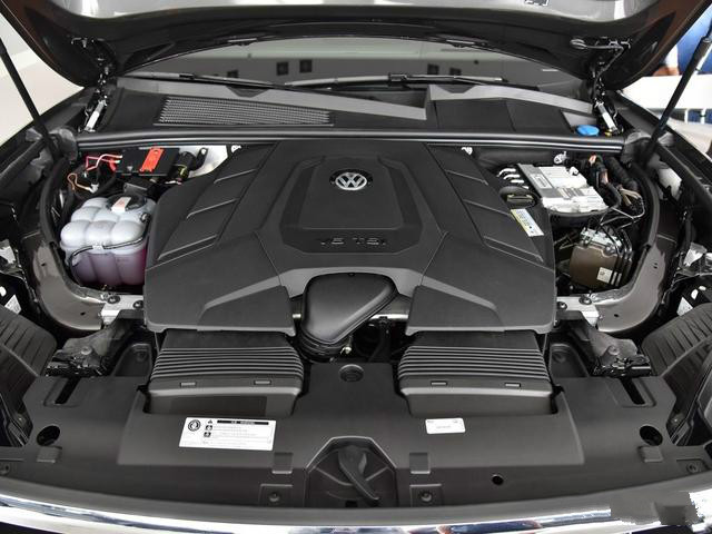 销量“差”未必不是好车，降价12万的途锐，真的良心吗？