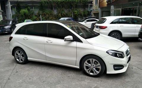 来自法国的小面包,来自烤箱的小面包