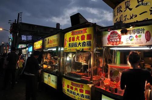 摆地摊合法吗你怎么看,摆地摊真的靠谱吗