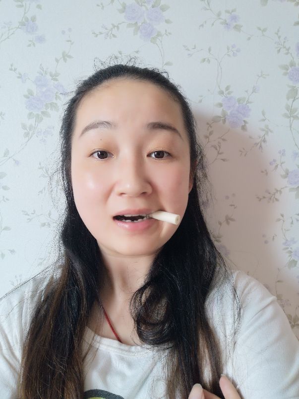 小姐姐治疗牙齿,小姐姐矫正牙齿视频