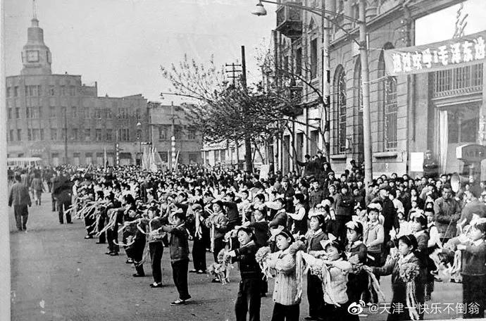 天津百年老街图,百年天津老照片