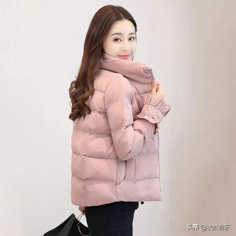 冬季短棉服穿搭女生高级感,冬季保暖休闲加厚棉服