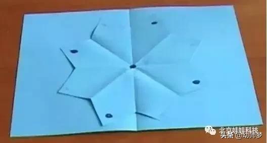 幼儿园春节手工制作：灯笼+贺卡+鞭炮！