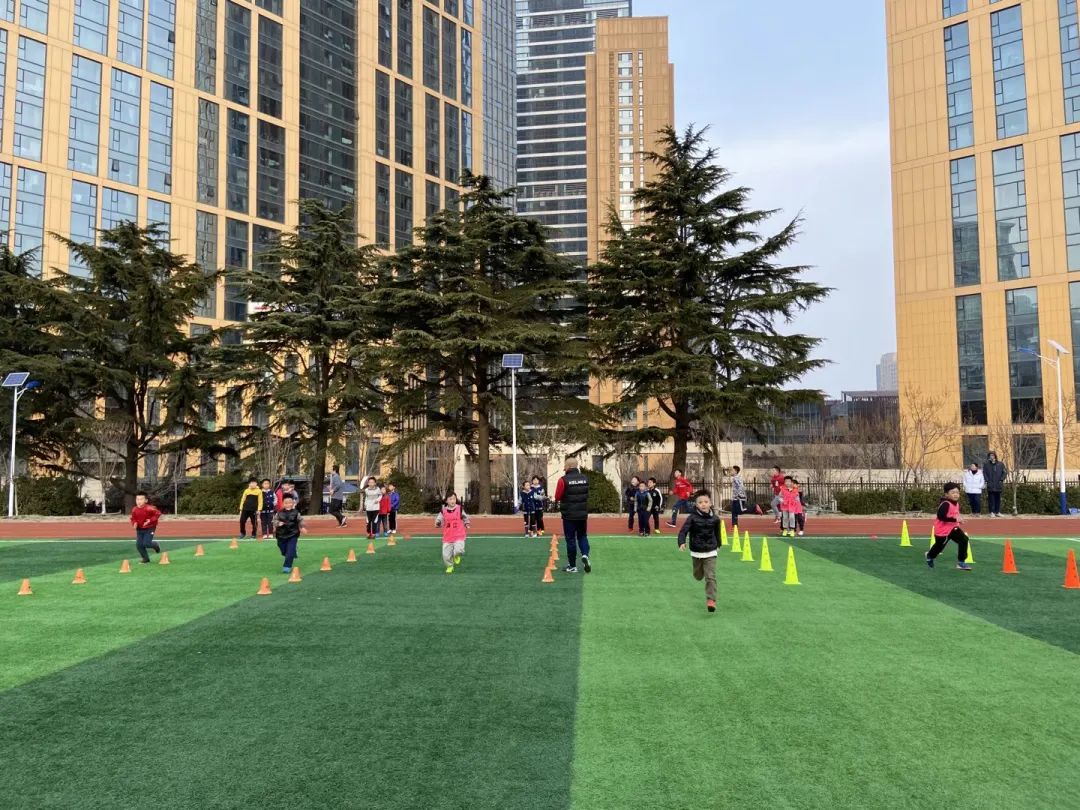 十个一运动主题内容,足球社团优秀社团事迹