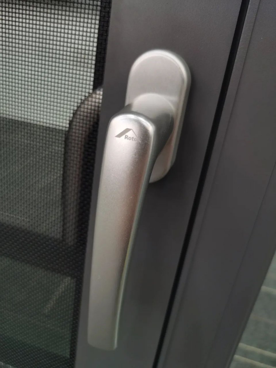 “玛”不停蹄！乐玛仕门窗携手德国Roto,诺托，五金15年质保