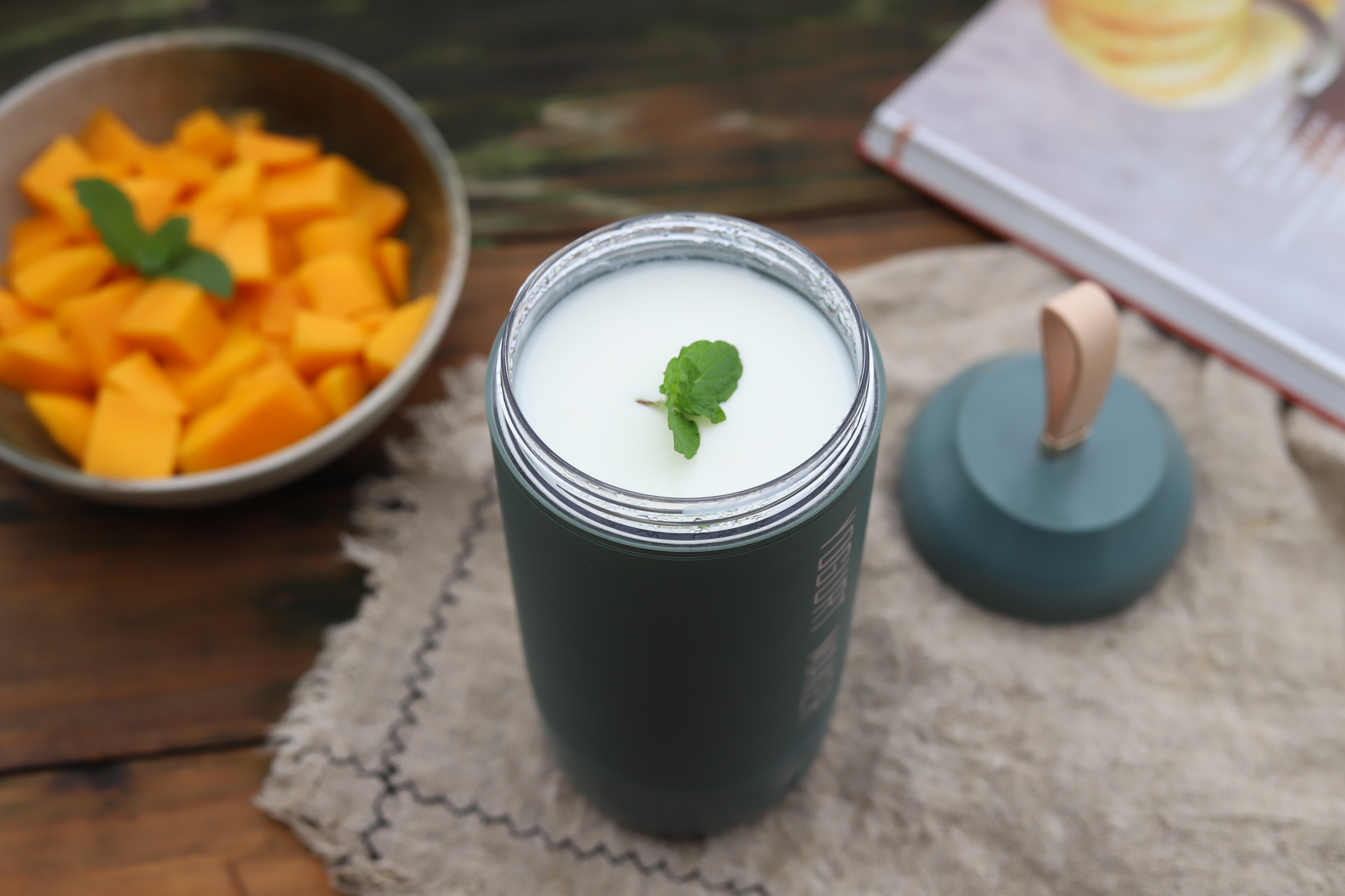 自制酸奶凝固但是不拉丝,自制酸奶特别粘稠都拉丝了