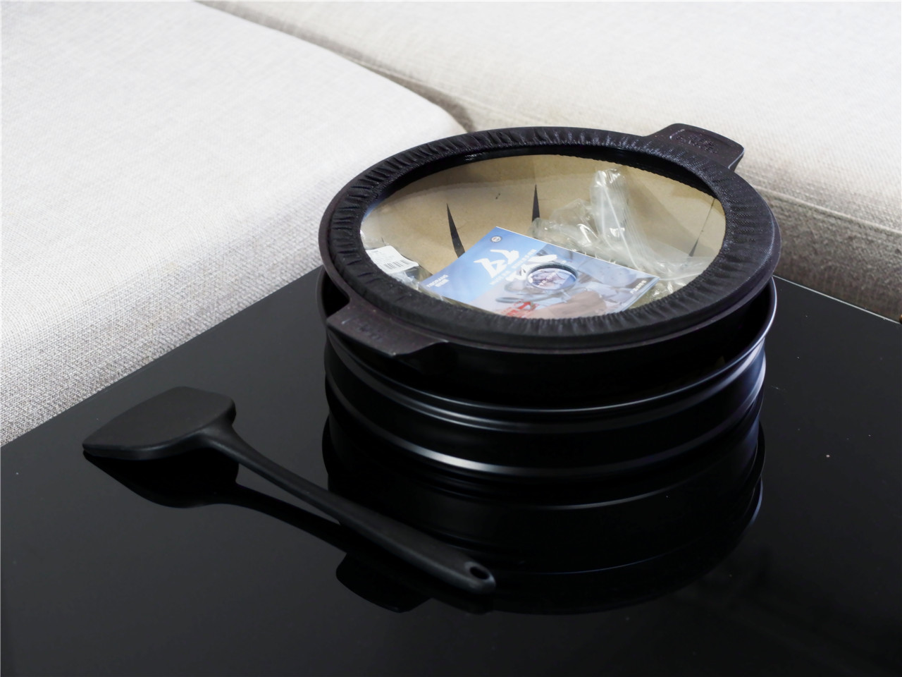 英国帝伯朗灵感系列紫钻钛金多用锅让居家烹饪变的快乐起来