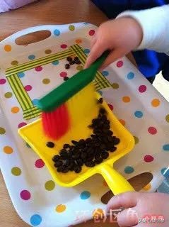 十个简单有趣的小游戏幼儿园游戏,适合教室内玩的小游戏幼儿园