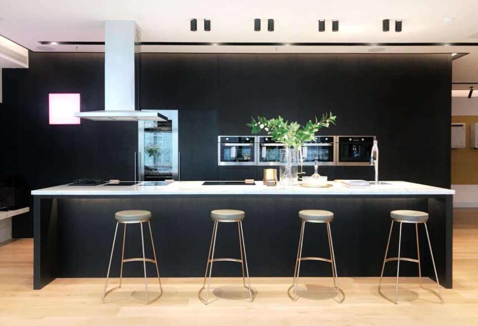 2.2亿又豪宅火了！保洁费10万，贫穷再次限制了我的想象力