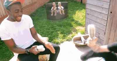 看着都痛的搞笑片段,各种看着都疼的作死瞬间