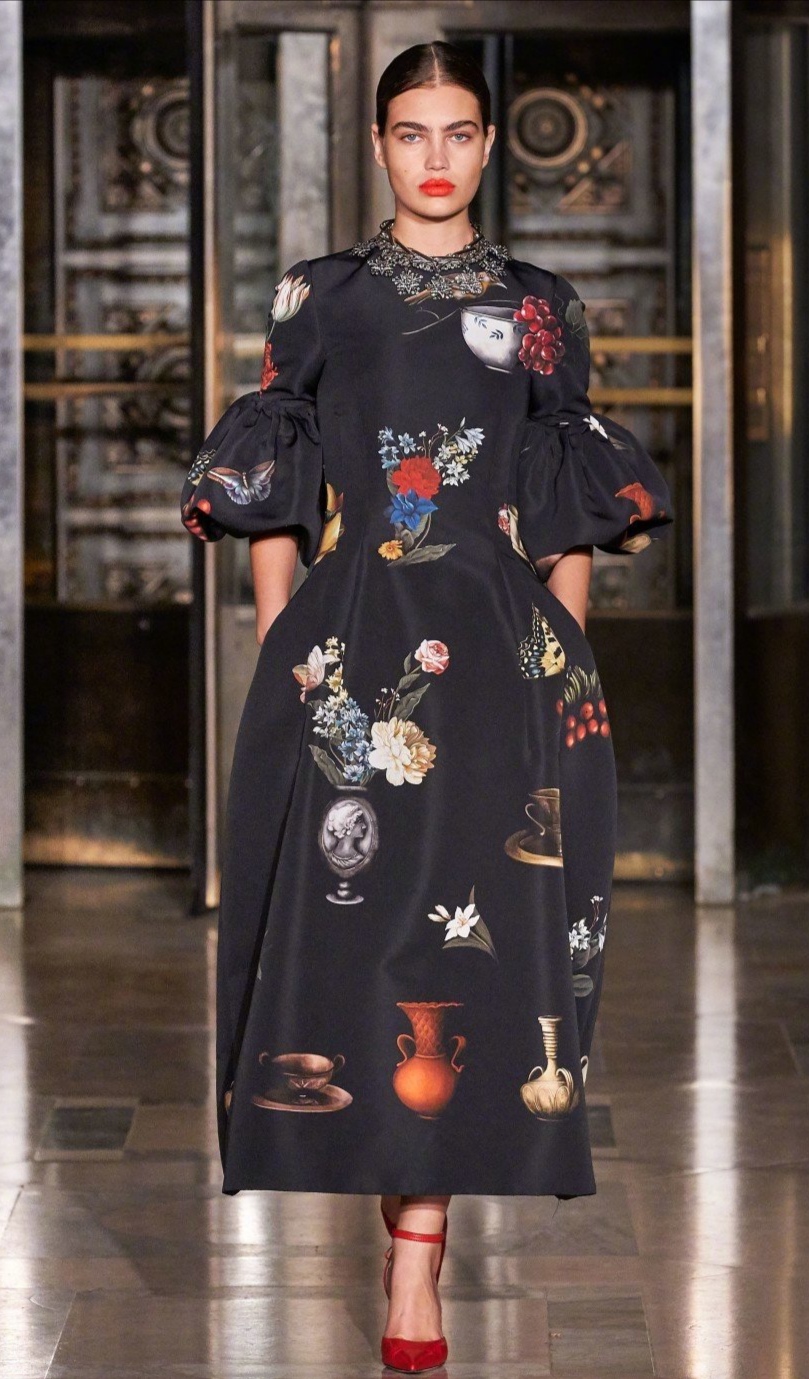 高贵夺目的晚礼服顶配,高贵夺目的晚礼服