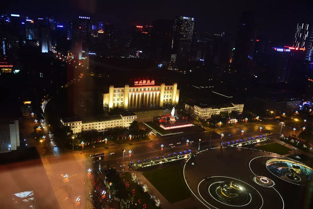 亚太首家希尔顿嘉悦里酒店,自然流淌着老成都的鲜活记忆