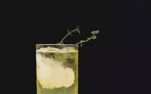 茶里冷泡茶怎么泡好喝,一杯冷泡茶清凉一整夏