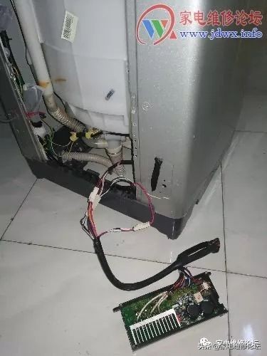 海尔变频机显示f28故障码,海尔双动力故障显fc是什么原因