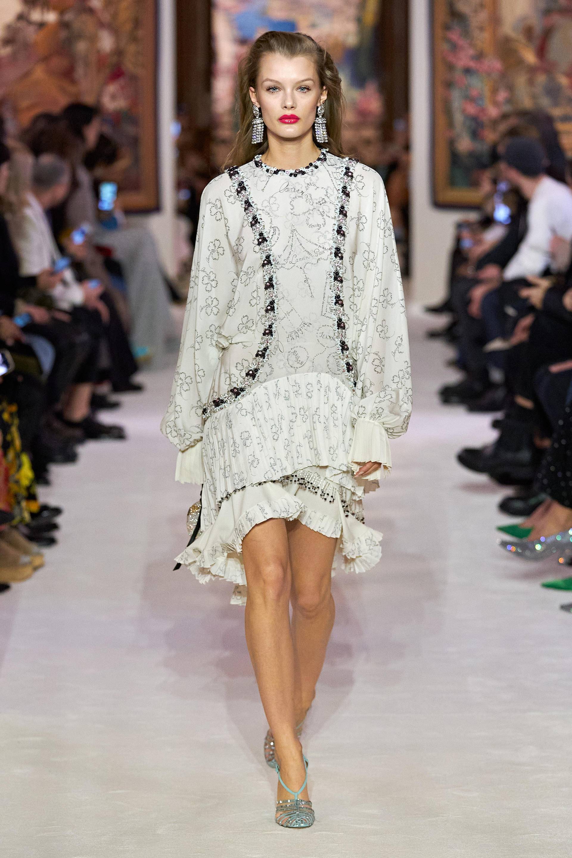 kenzo更换全新logo,kenzo最新主理人