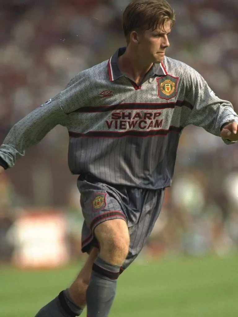 大卫贝克汉姆24岁,大卫贝克汉姆18到49岁