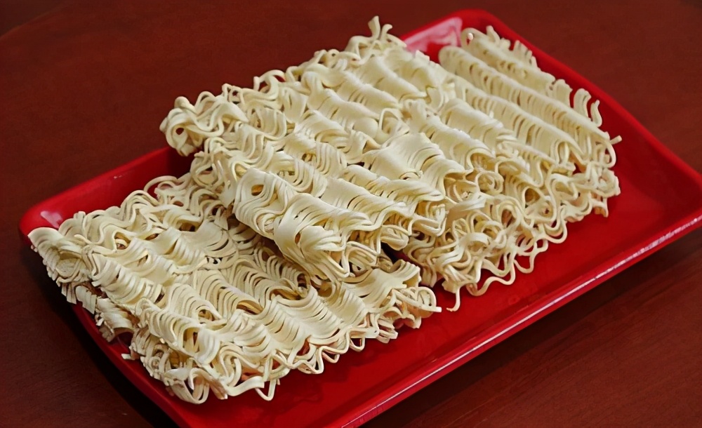 吃麻辣烫该怎么点不压秤,麻辣烫不压秤的3种蔬菜