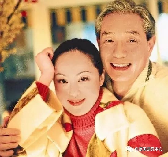 “败光”2位亿万富豪家产，名媛第一妖女，她是豪门最怕的女人