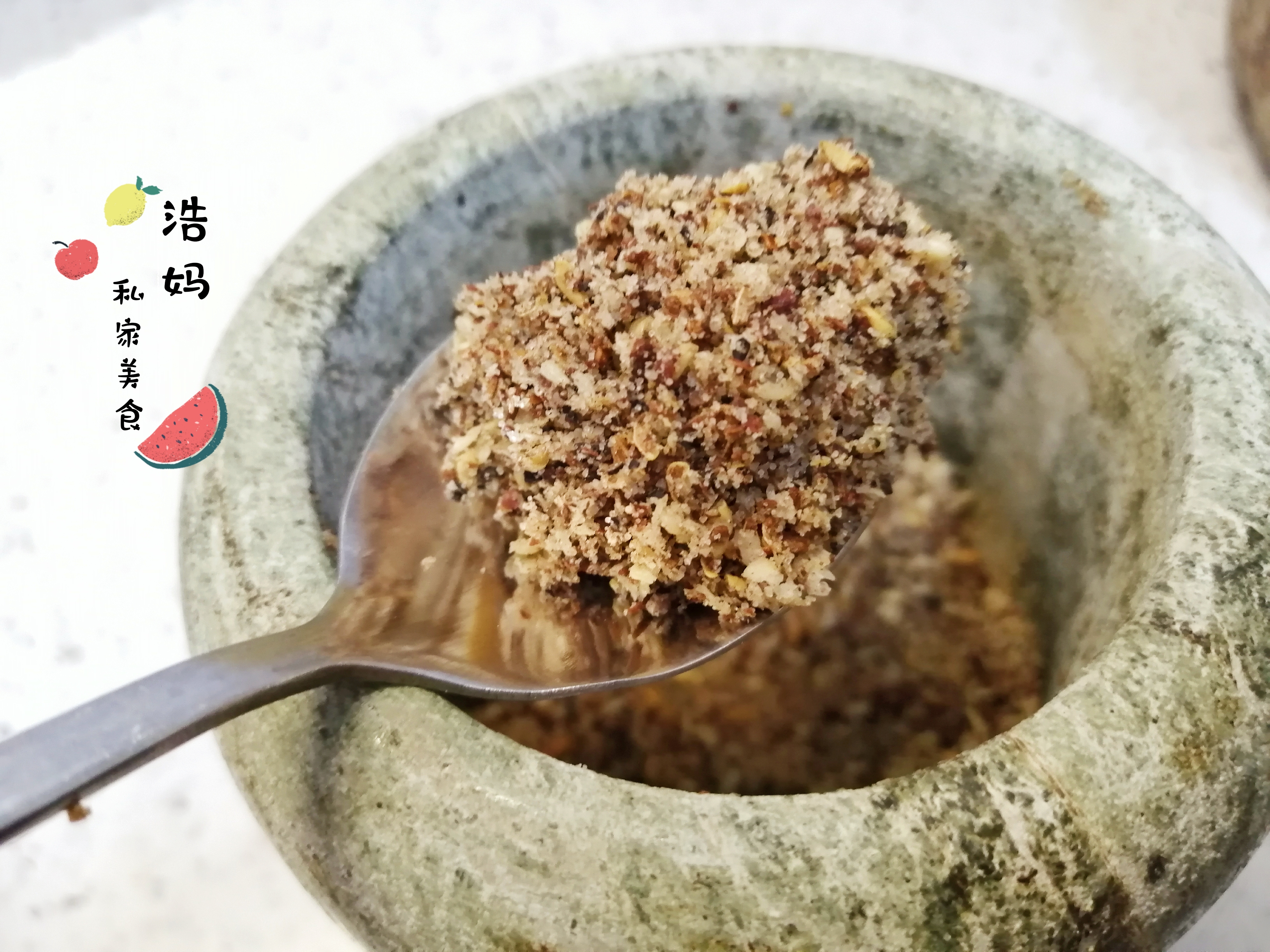 自制花生芝麻椒盐调料,自制芝麻椒盐的做法