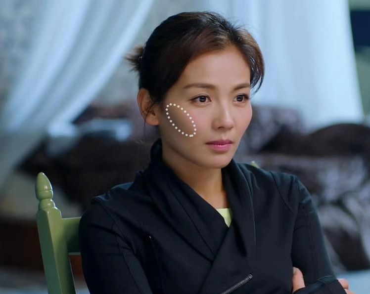 大饼脸塌鼻梁小眼睛怎么变美,大饼脸塌鼻梁凸嘴怎么提升精致度